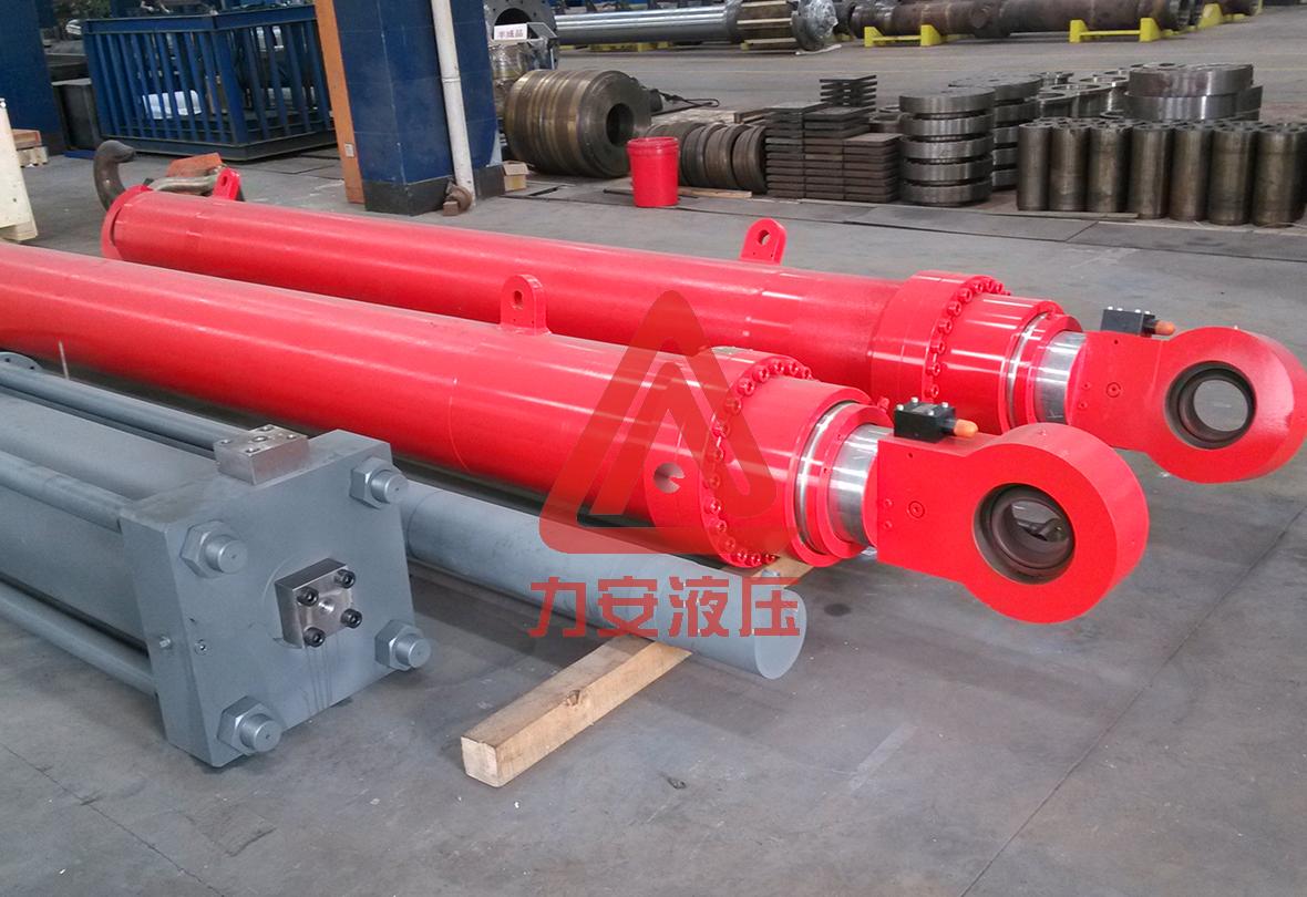 多級(jí)伸縮油缸