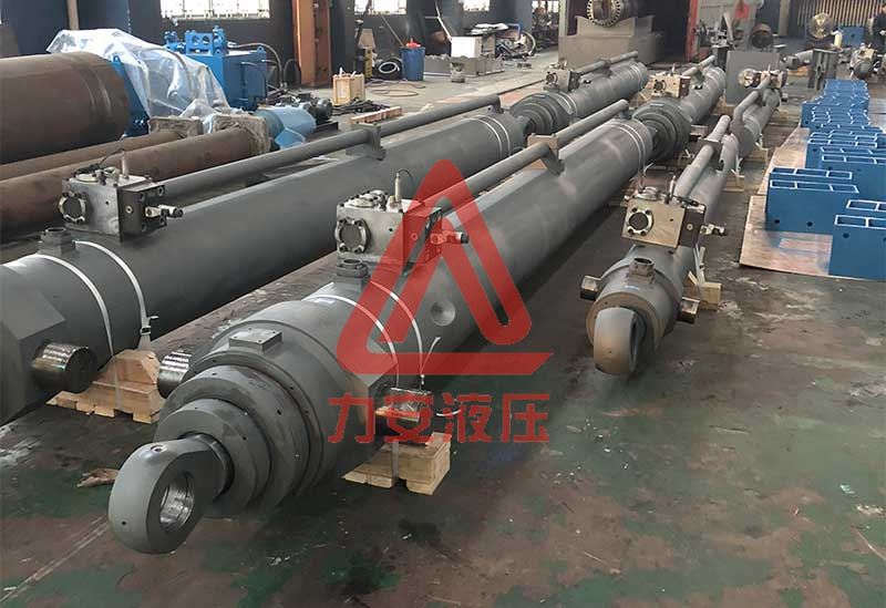 多級(jí)伸縮油缸